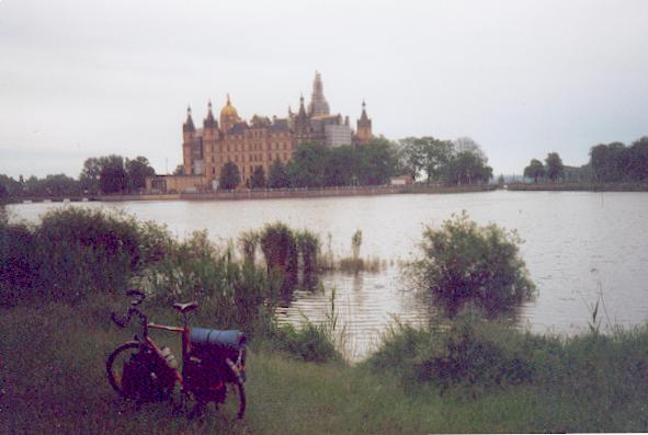Slottet i Schwerin. Renovering p&aring;g&aring;r.